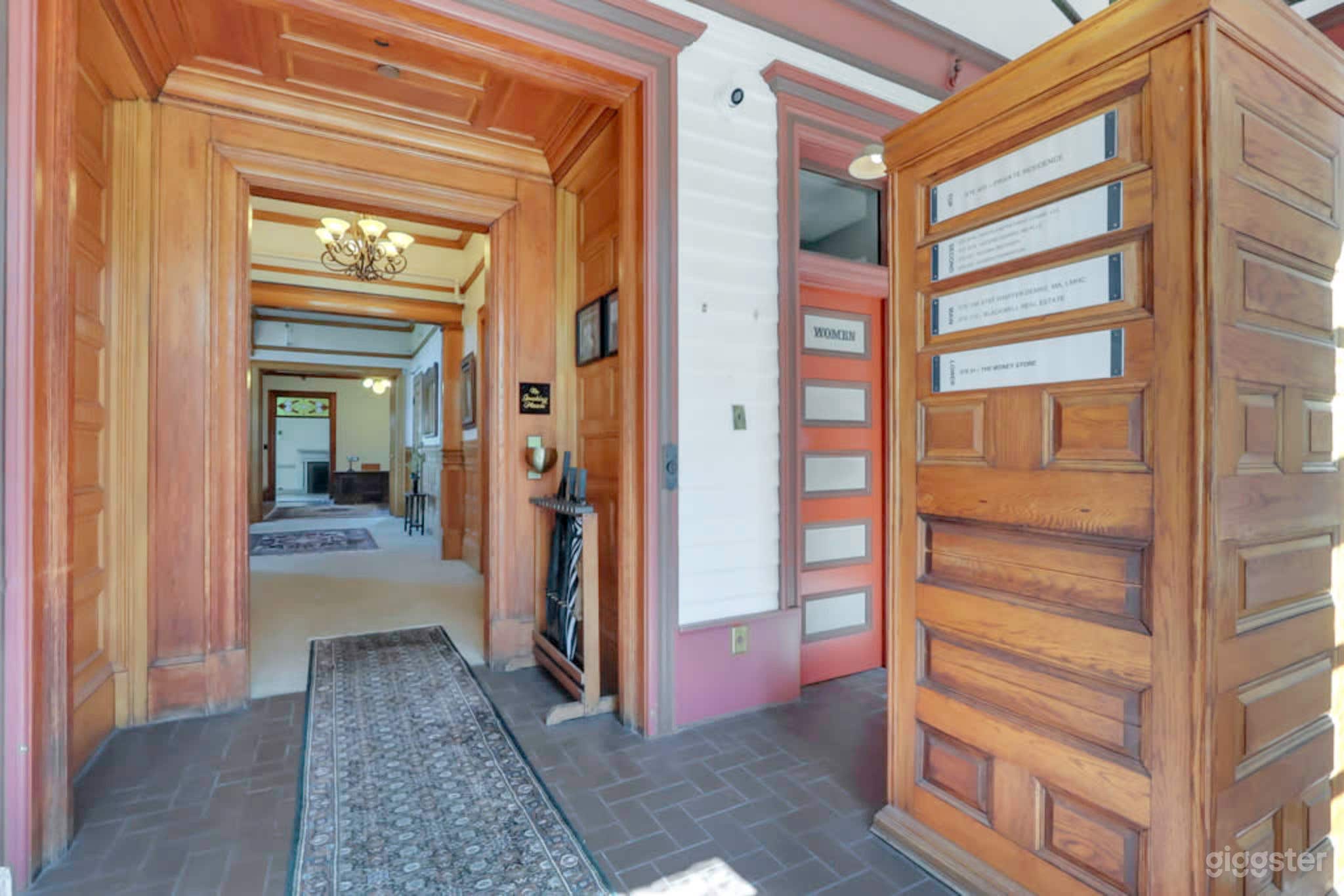 Conference Room in 1890's Mansion Photo 4