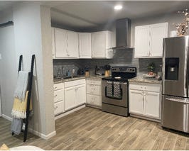  Inner City Eclectic Ranch Style Home 