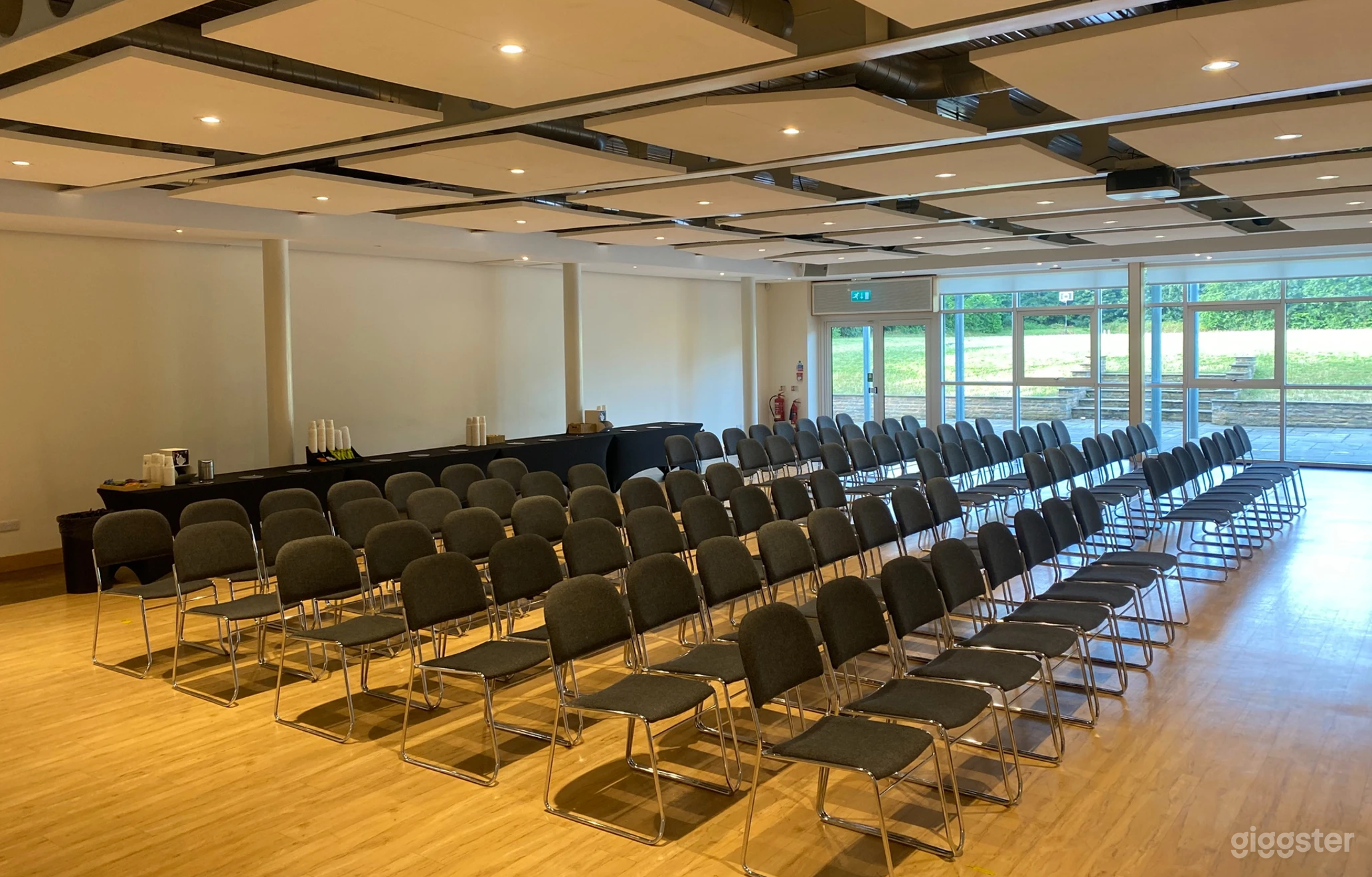 Wilberforce Room with Floor to Ceiling Windows Photo 3