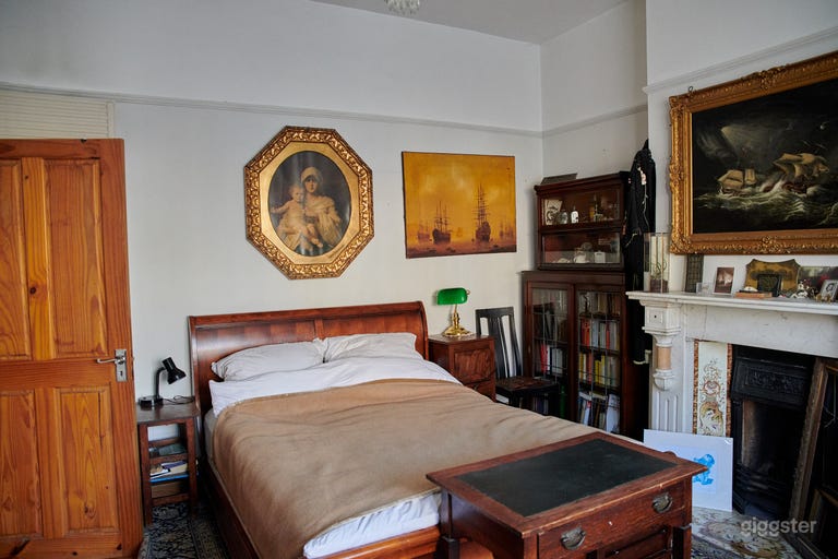  Victorian Flat East London 