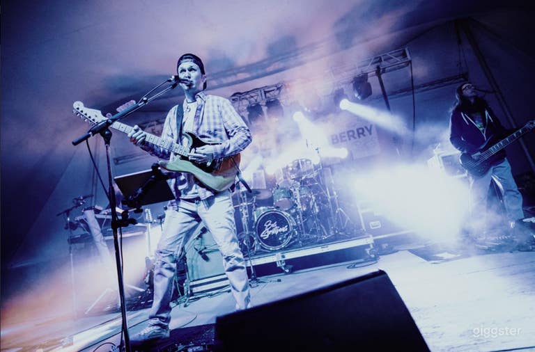  Versatile Event Space for Productions and Events 