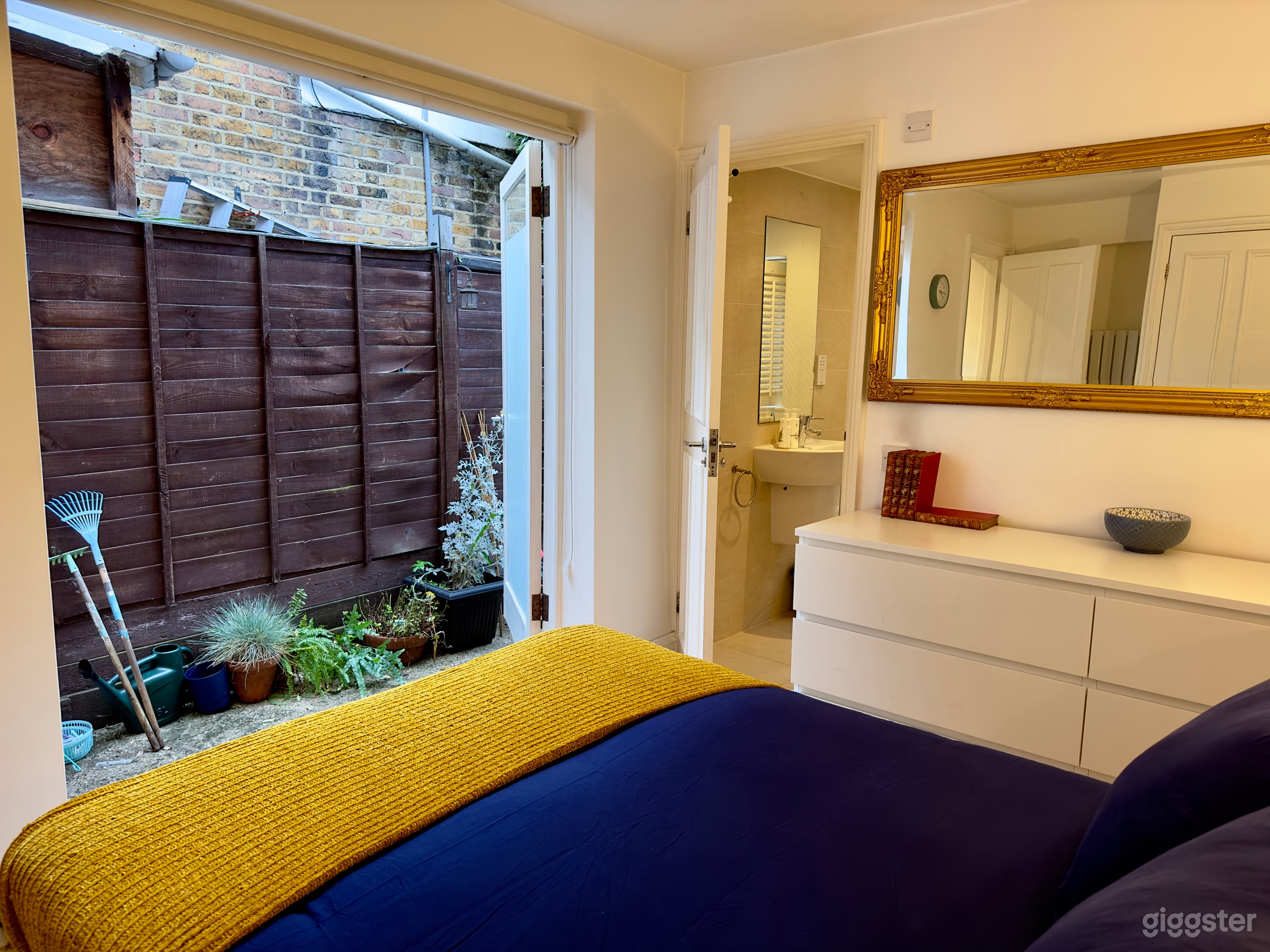 Pretty Muse House Flat Photo 3