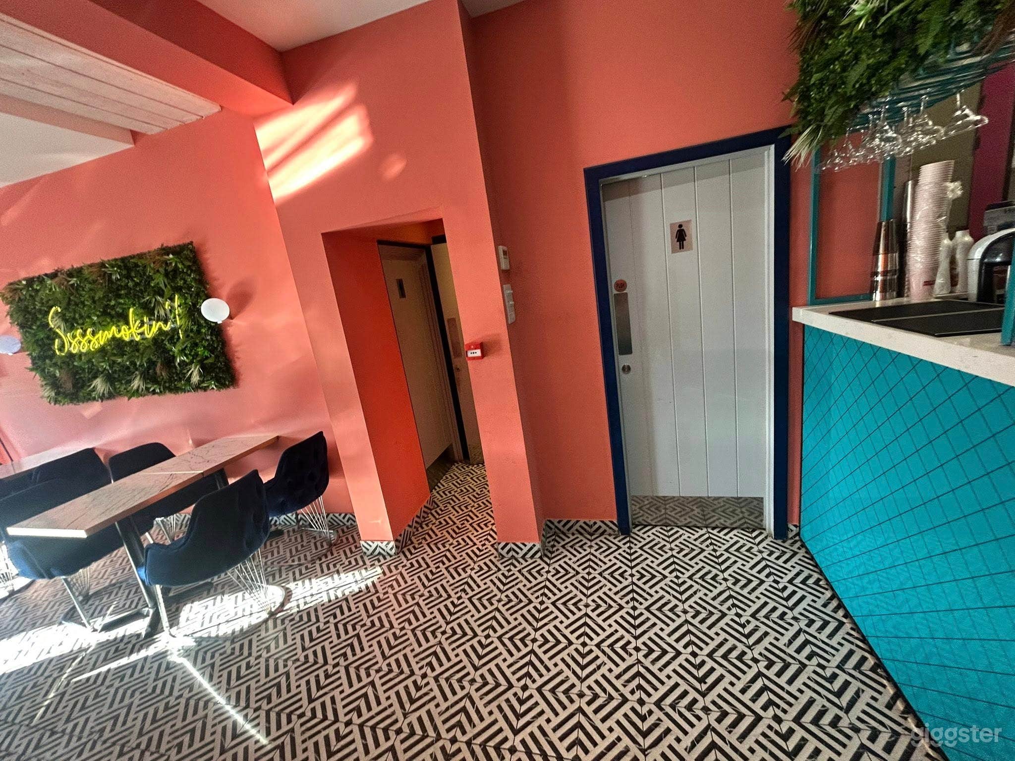 Casual Dining & Event Space Photo 4