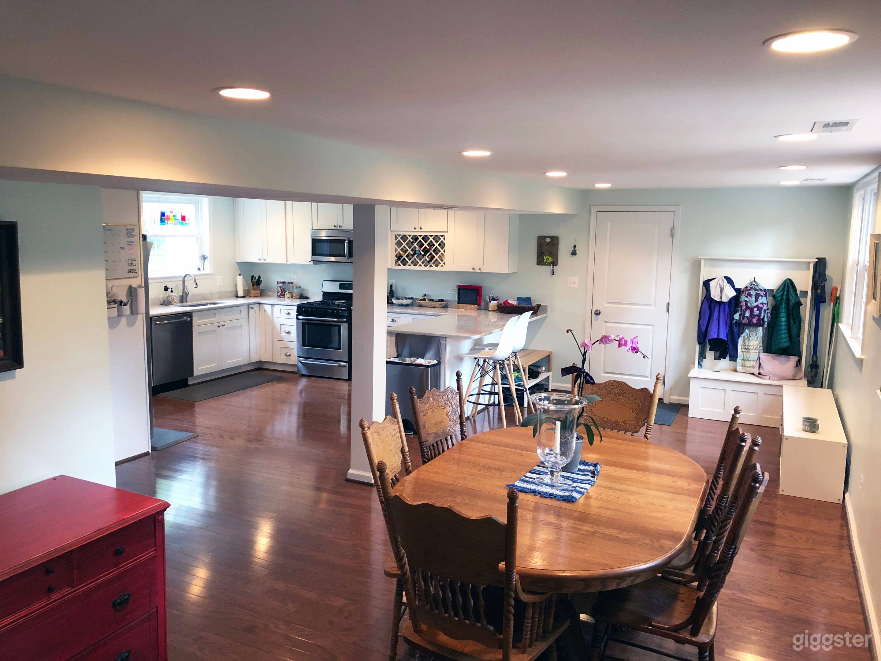 Remodeled Modern Home with Open Concept Photo 1