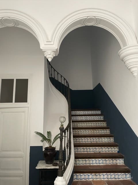 Antigua Villa premodernista de los años 1867.  Photo 2