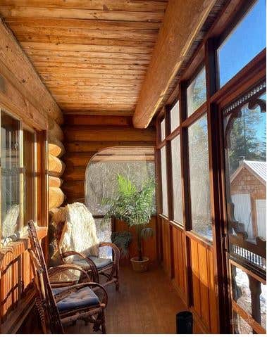 Wild Rose Cabin Photo 3