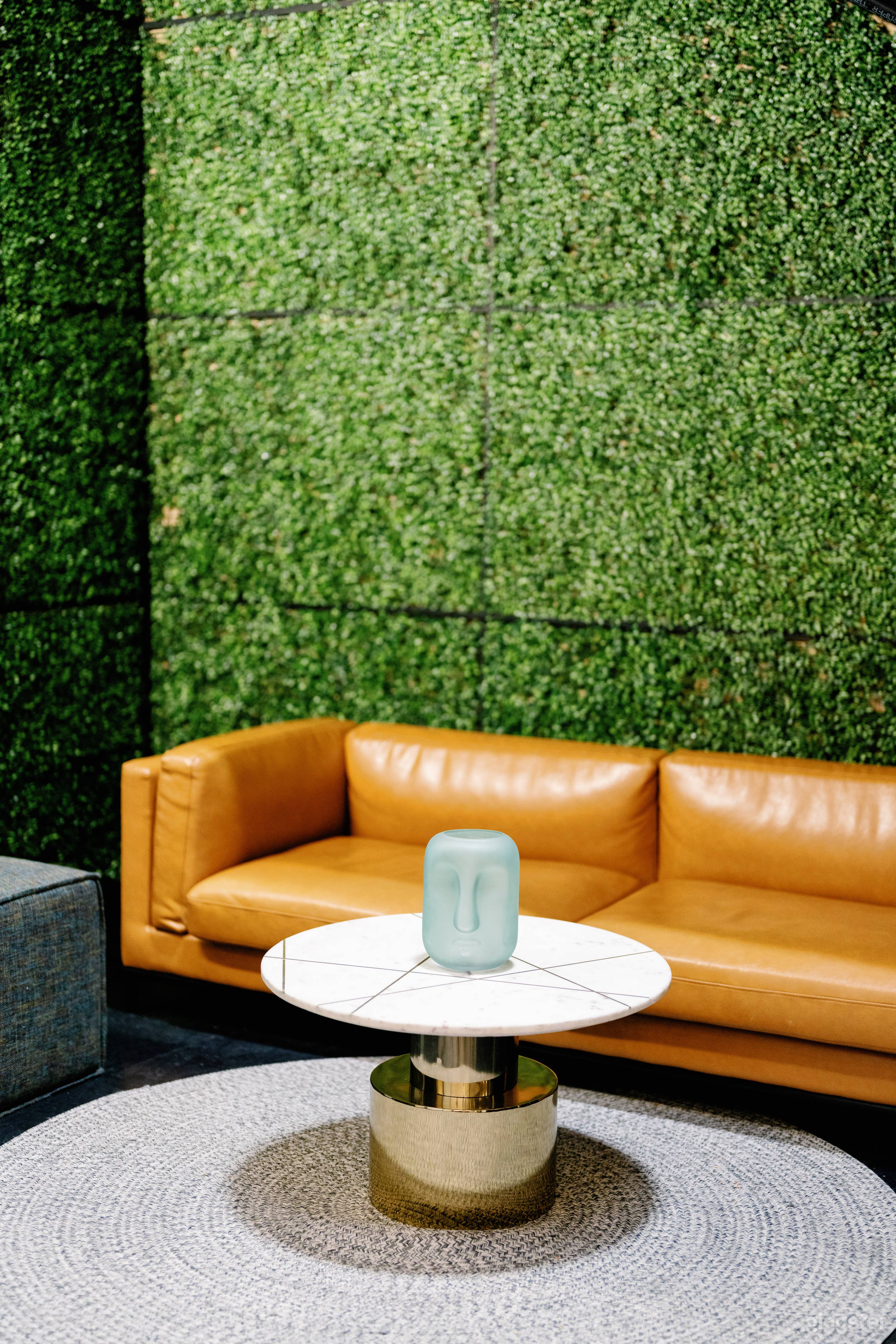 The Kitchen, Lounge and Board Room Photo 4