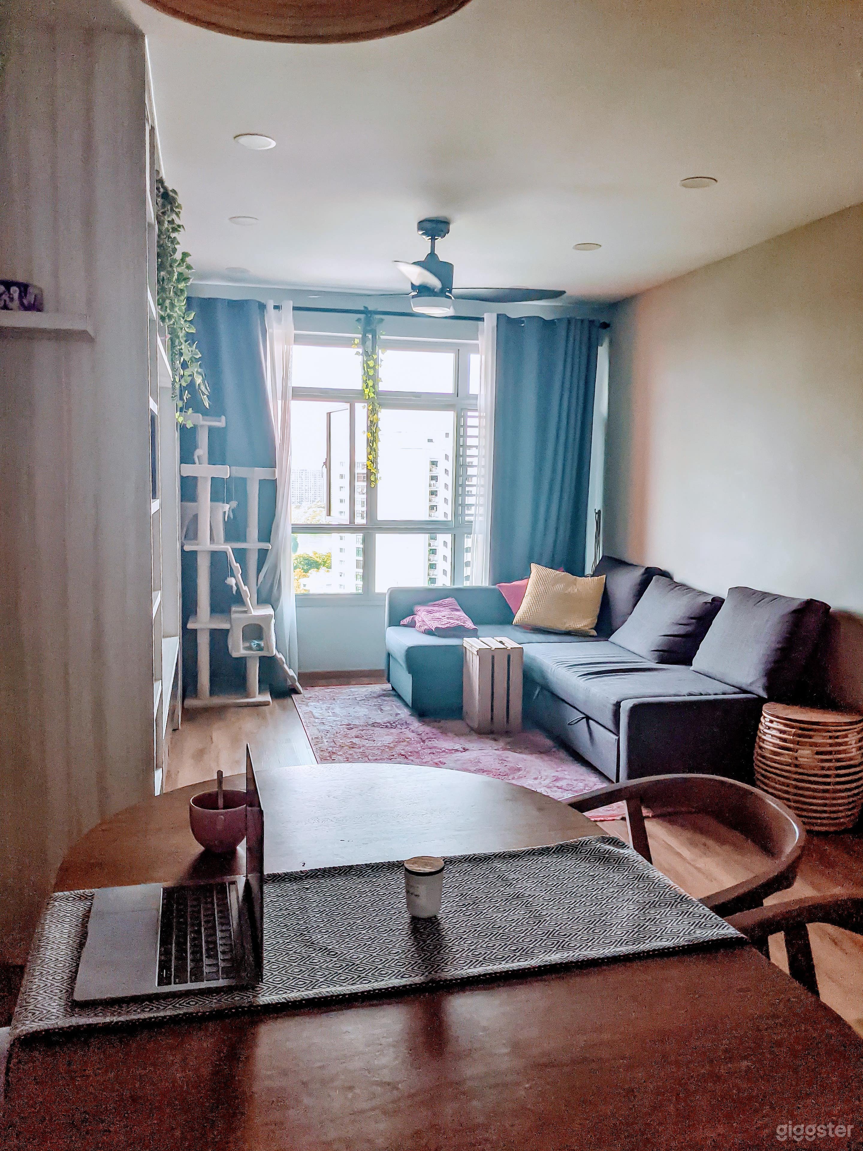 Modern 4-room Scandinavian apt Photo 1