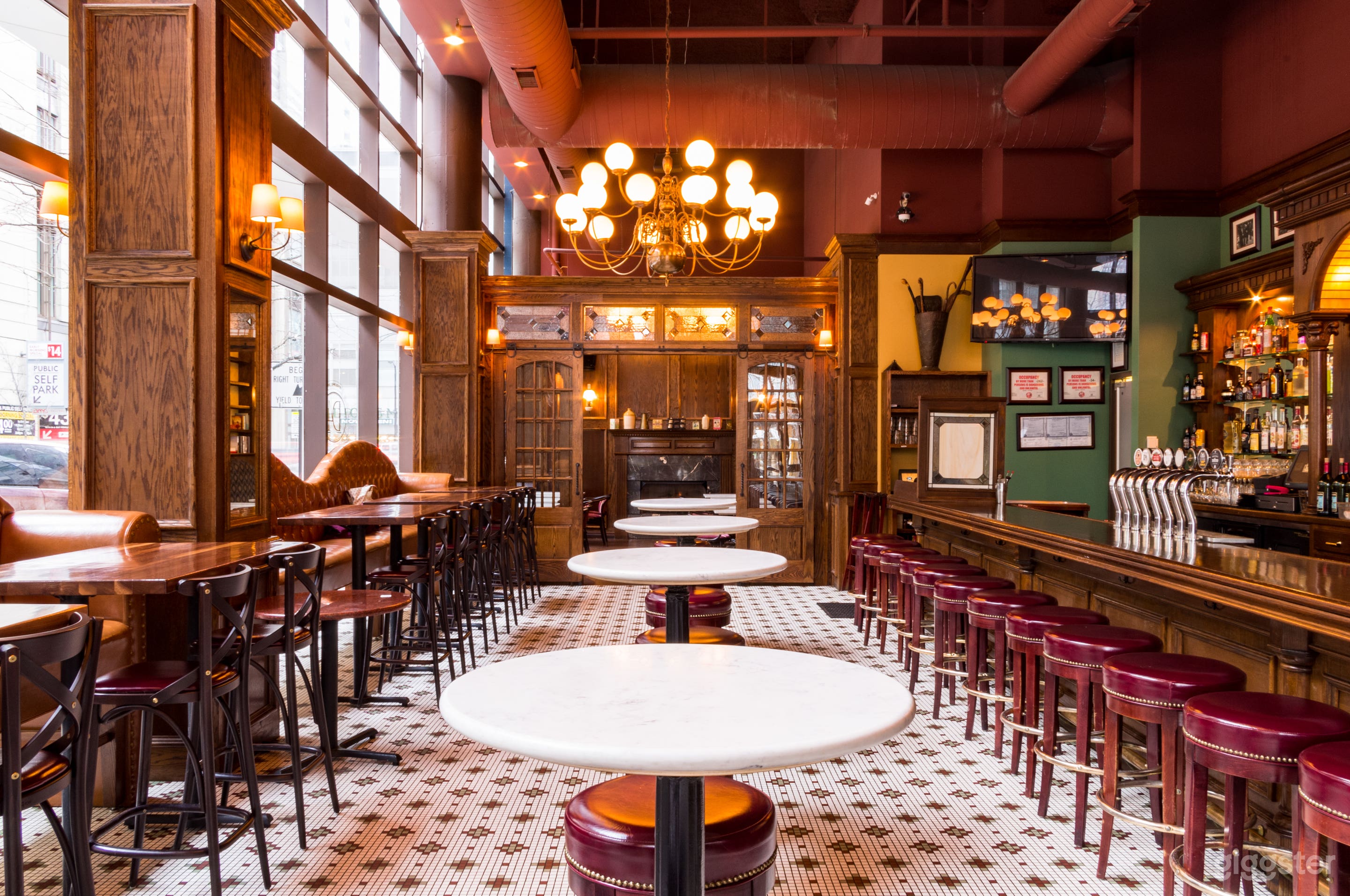 Cozy Irish Pub Inspired by Historic Dublin Townhome Photo 2