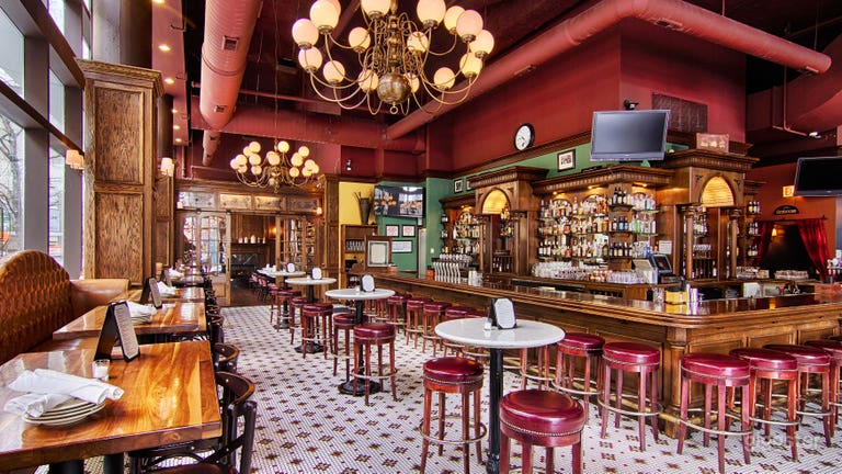 Cozy Irish Pub Inspired by Historic Dublin Townhome 