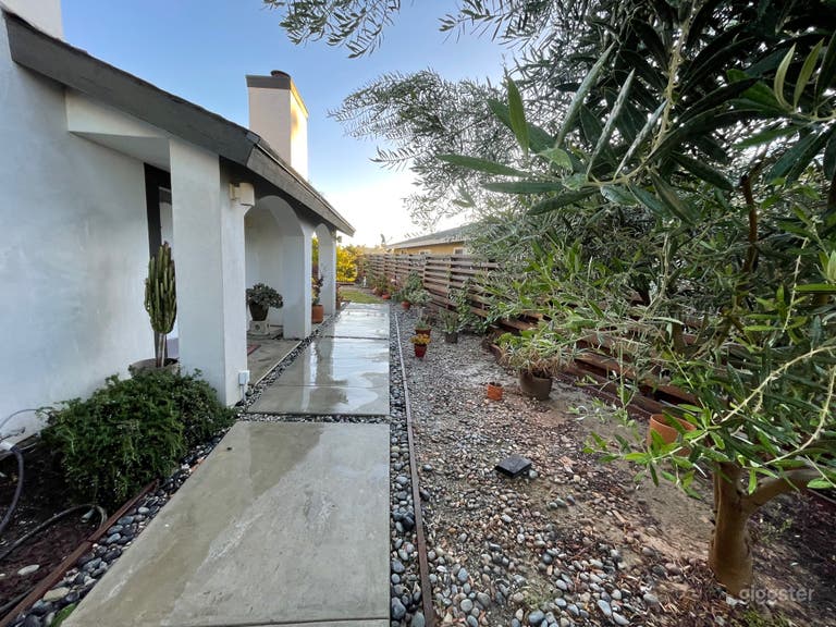  Modern House w/Spectacular Views DTLA & Mountains 