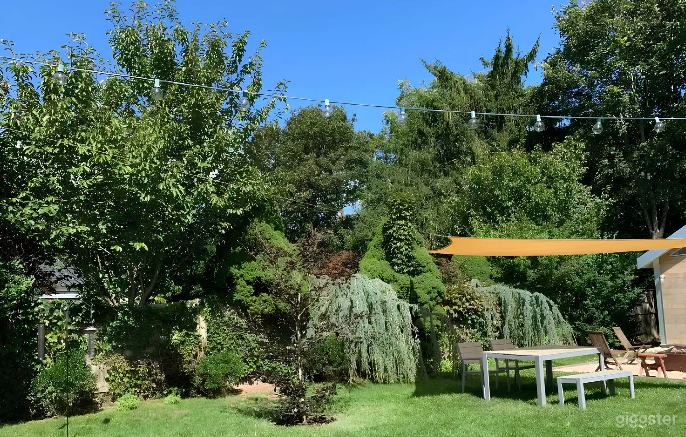 Bright and Airy Shingled Bungalow Photo 3