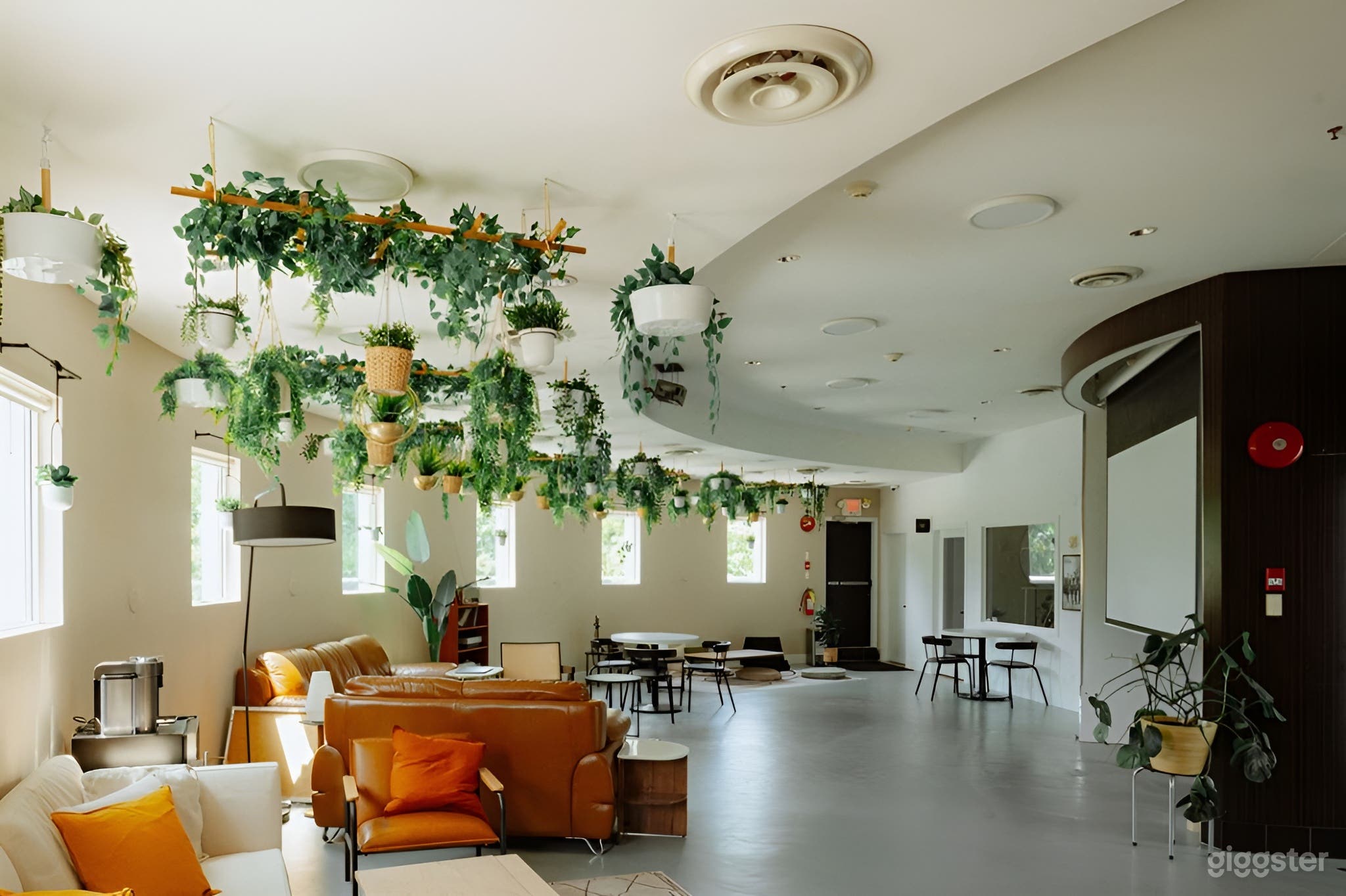 Aesthetic Coworking Event Lounge Photo 2