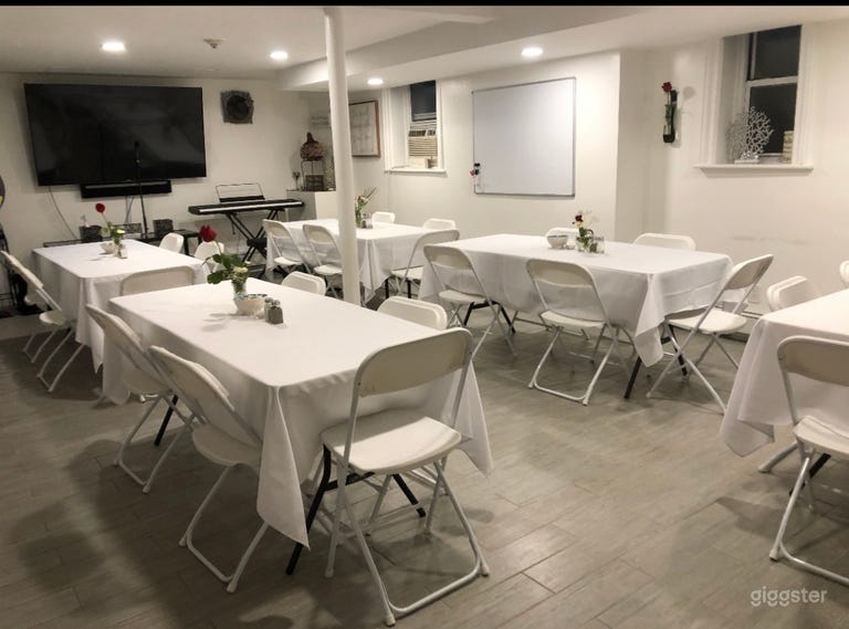  Espacio Moderno para Eventos con Patio Privado 