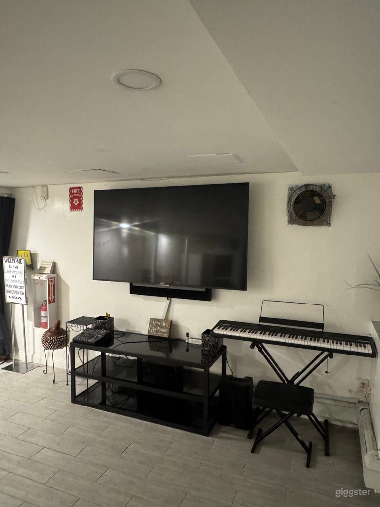  Espacio Moderno para Eventos con Patio Privado 