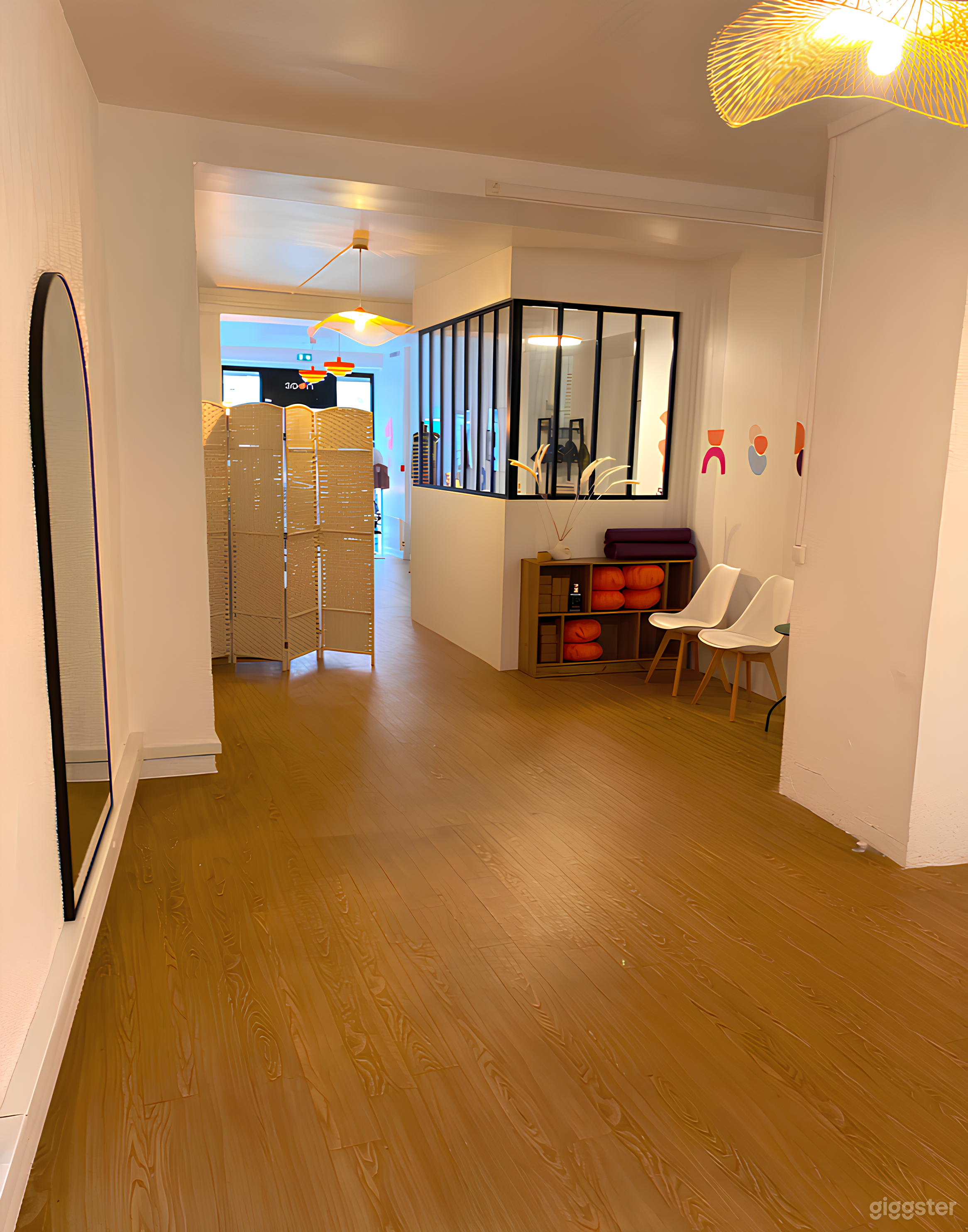 Photo de Un espace dynamique pour événements et tournages 2