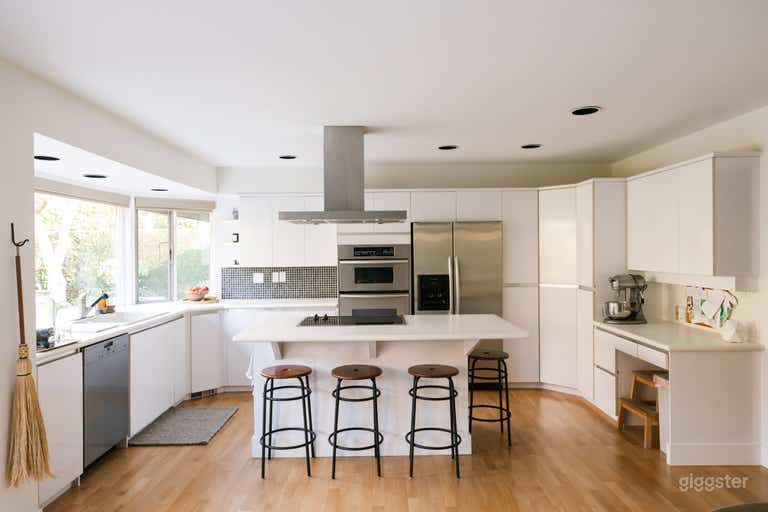  Natural + design-focused house in Richmond 