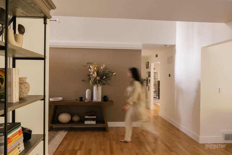  Richmond Residence — Earth Tones, Library, Private Garden 