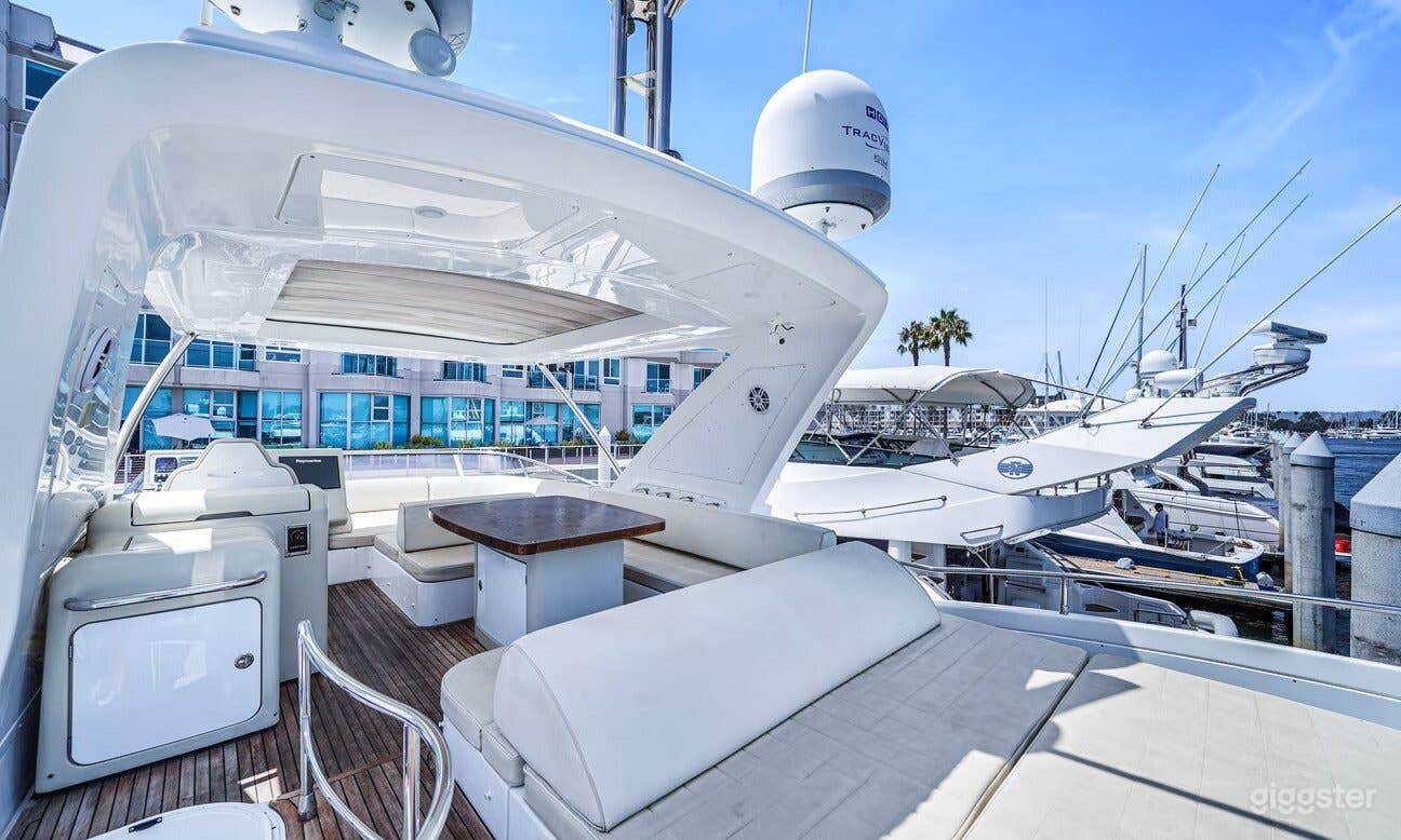 65' AZIMUT / PRINCESSA BOAT Photo 3