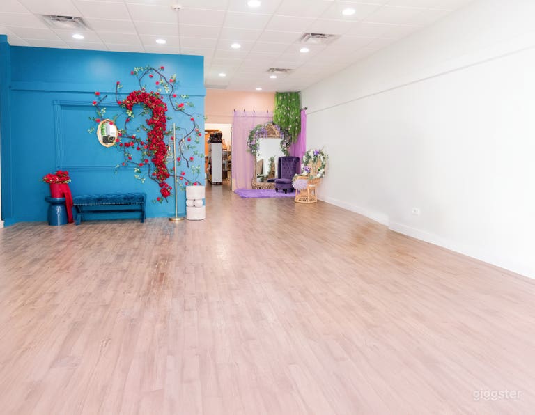  Natural Light Luxury Photo Studio at Portland 