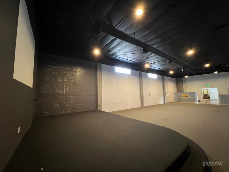  40,000 sq ft empty school /auditorium with 2 stages 