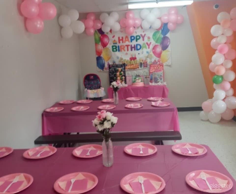 Innovative Meeting Room A Photo 4