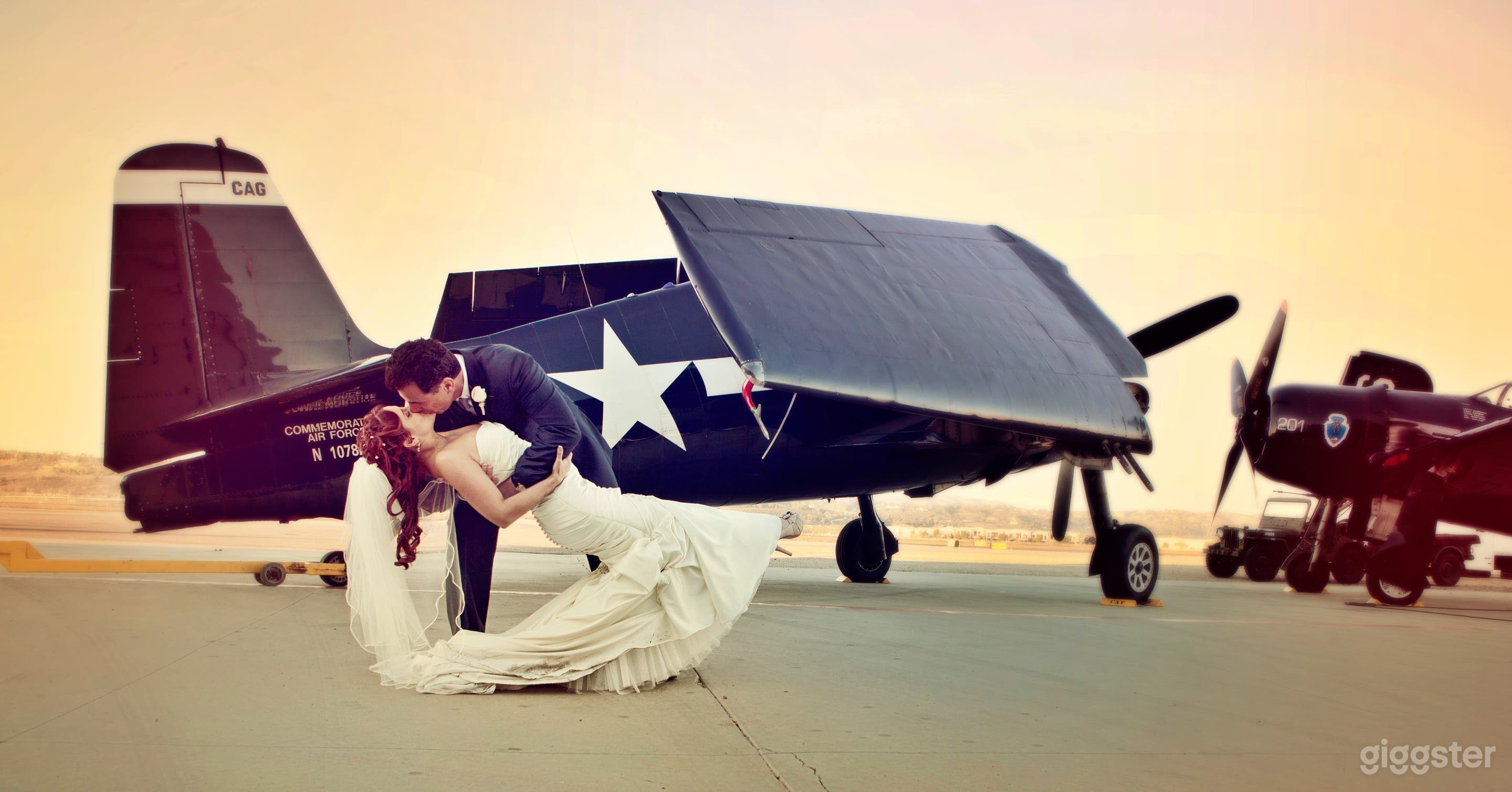 Wide Ramp outside Hangar for Events/Photoshoots Photo 2