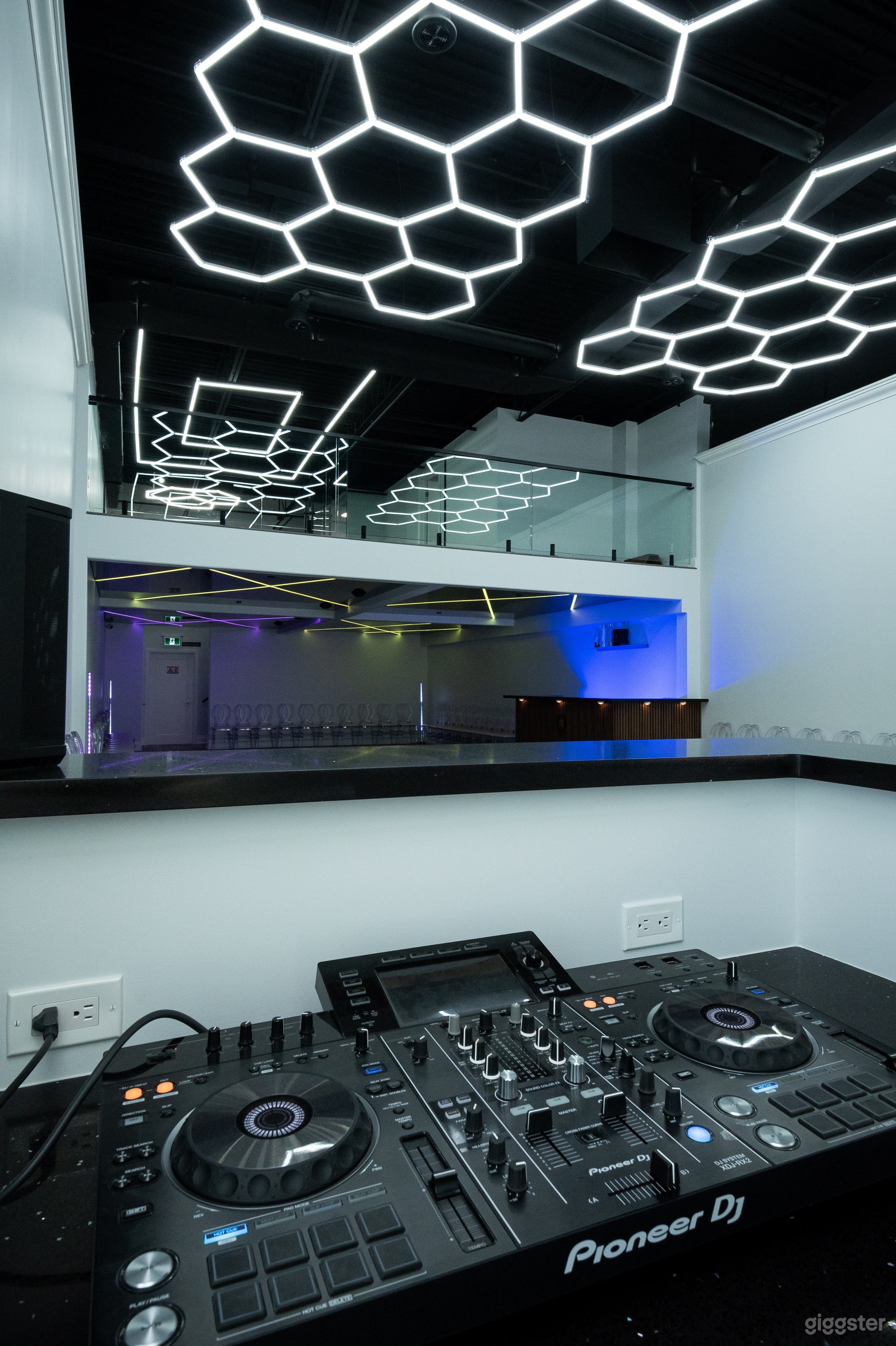 Up-Scale Event Space in Markham/ Scarborough/GTA  Photo 2