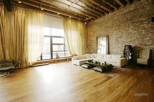 Photo studio style apartment: Location 4022 Photo 1