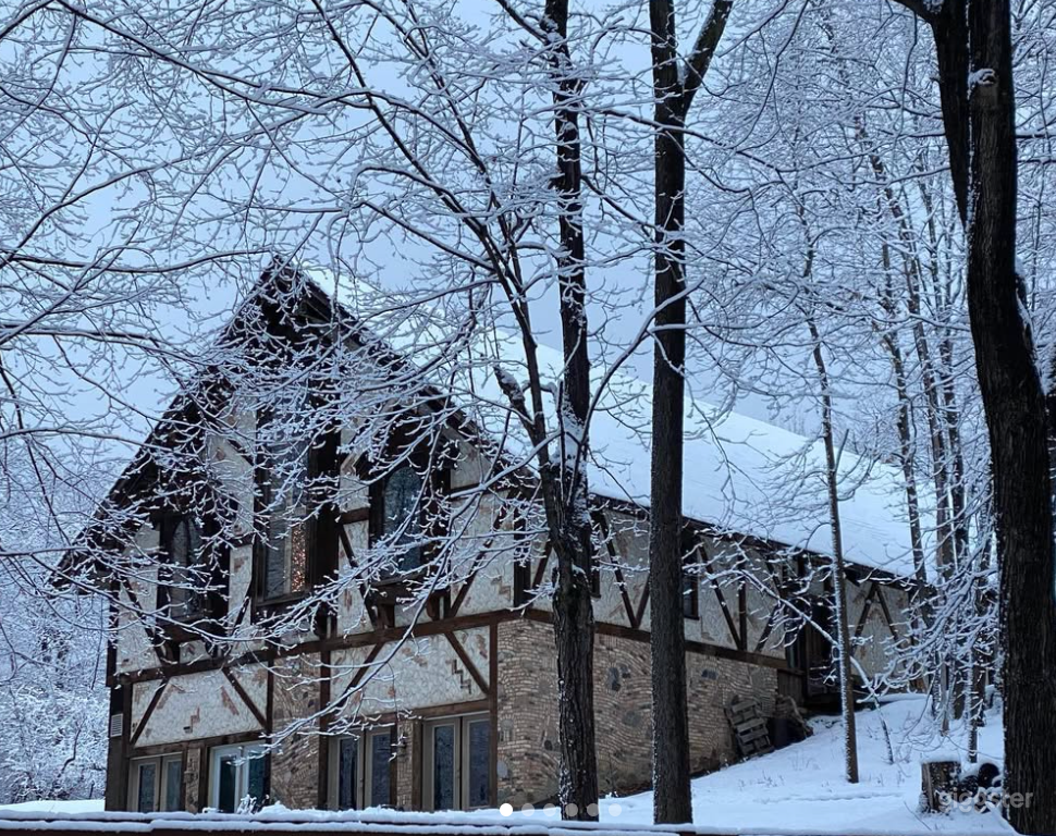 Breakout Rooms for Intimate Gatherings Photo 4