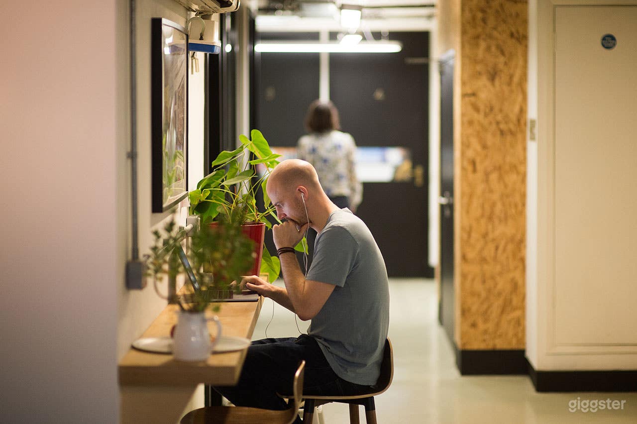 Bonhill - HOT DESK/FIXED DESK Photo 4