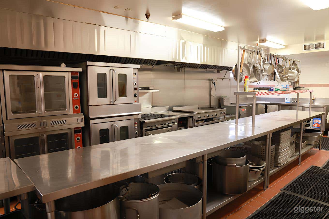 Commercial Kitchen Photo 2