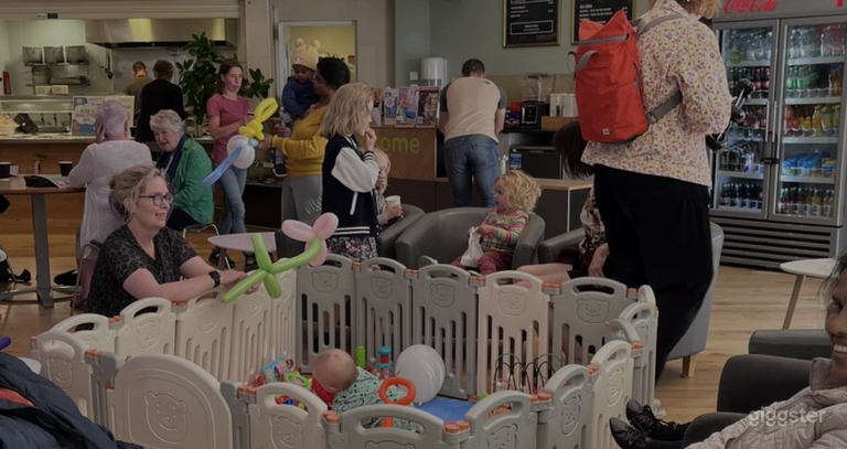  Modern and Spacious Cafe 