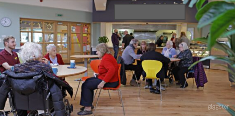  Modern and Spacious Cafe 