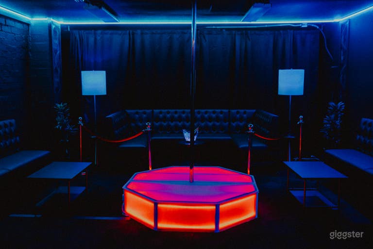  Club/Lounge Vip Section, Pole and Bar in DTLA + FREE PARKING 