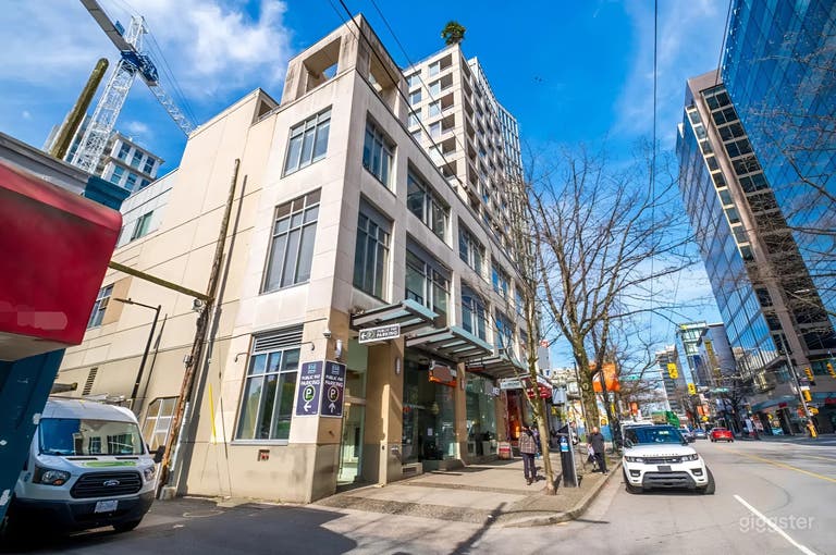  Modern Office Space in Prime Downtown Location 