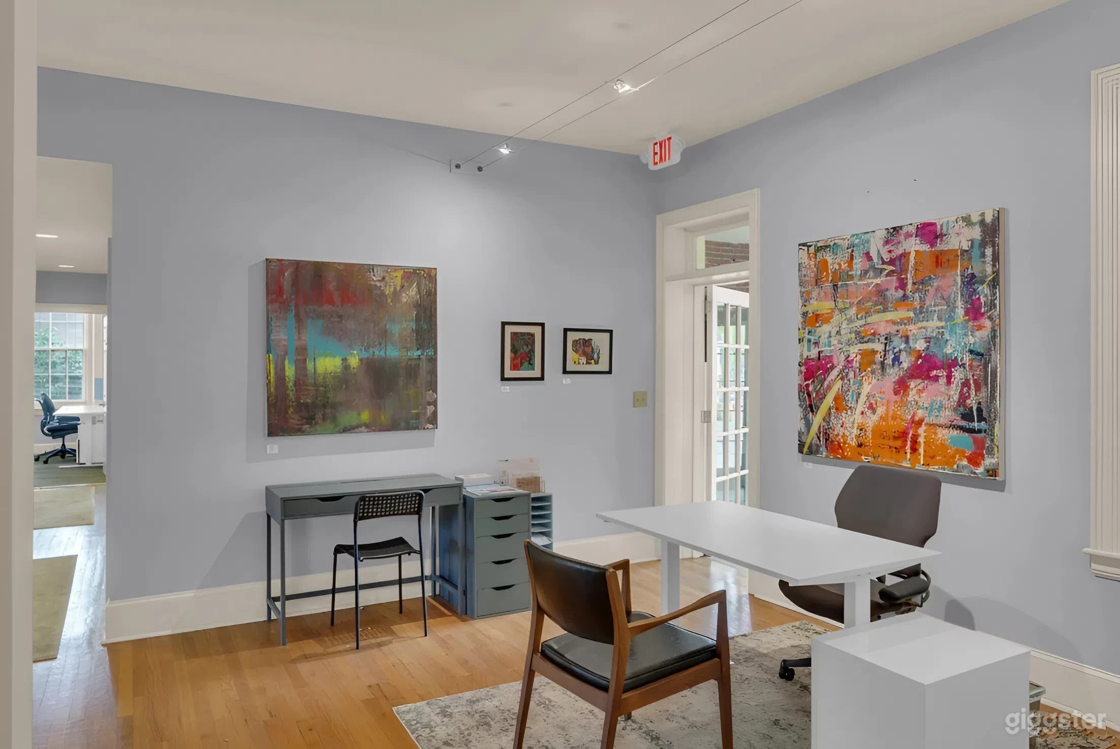 Creative Co-Working Space with Conference Room & Lounge Photo 3