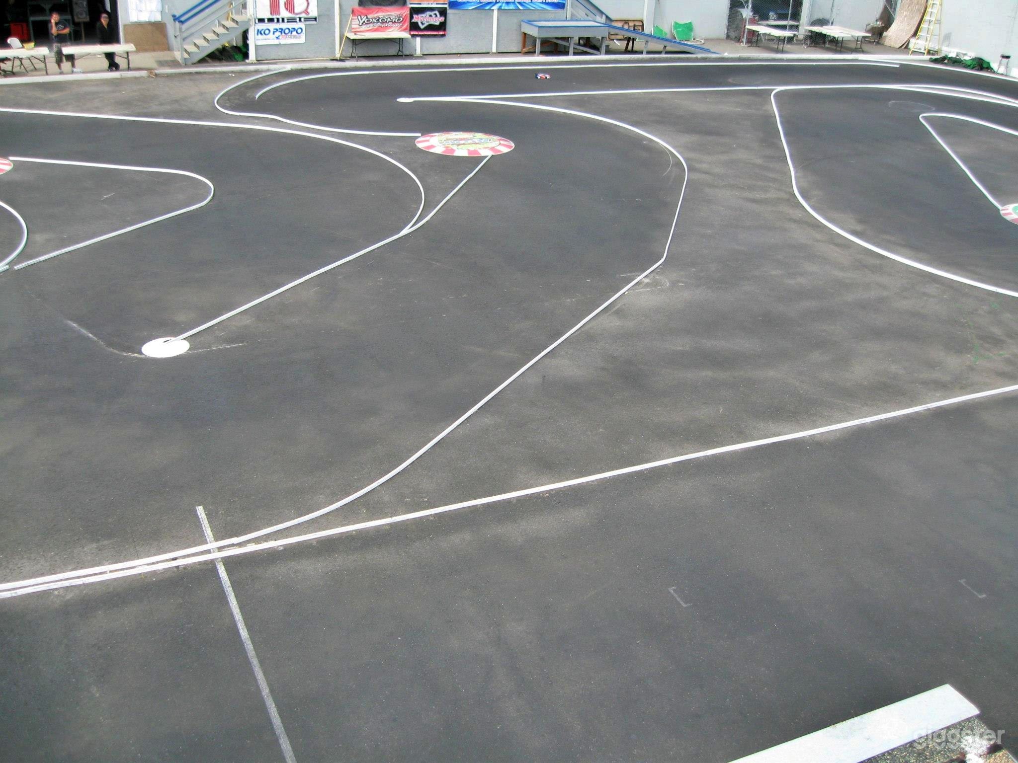 Outdoor On Road RC Car Racing Track Photo 3