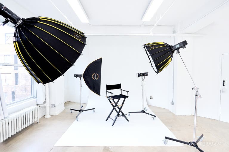  Studio Fotografico 16B NYC con Parete Cyc 