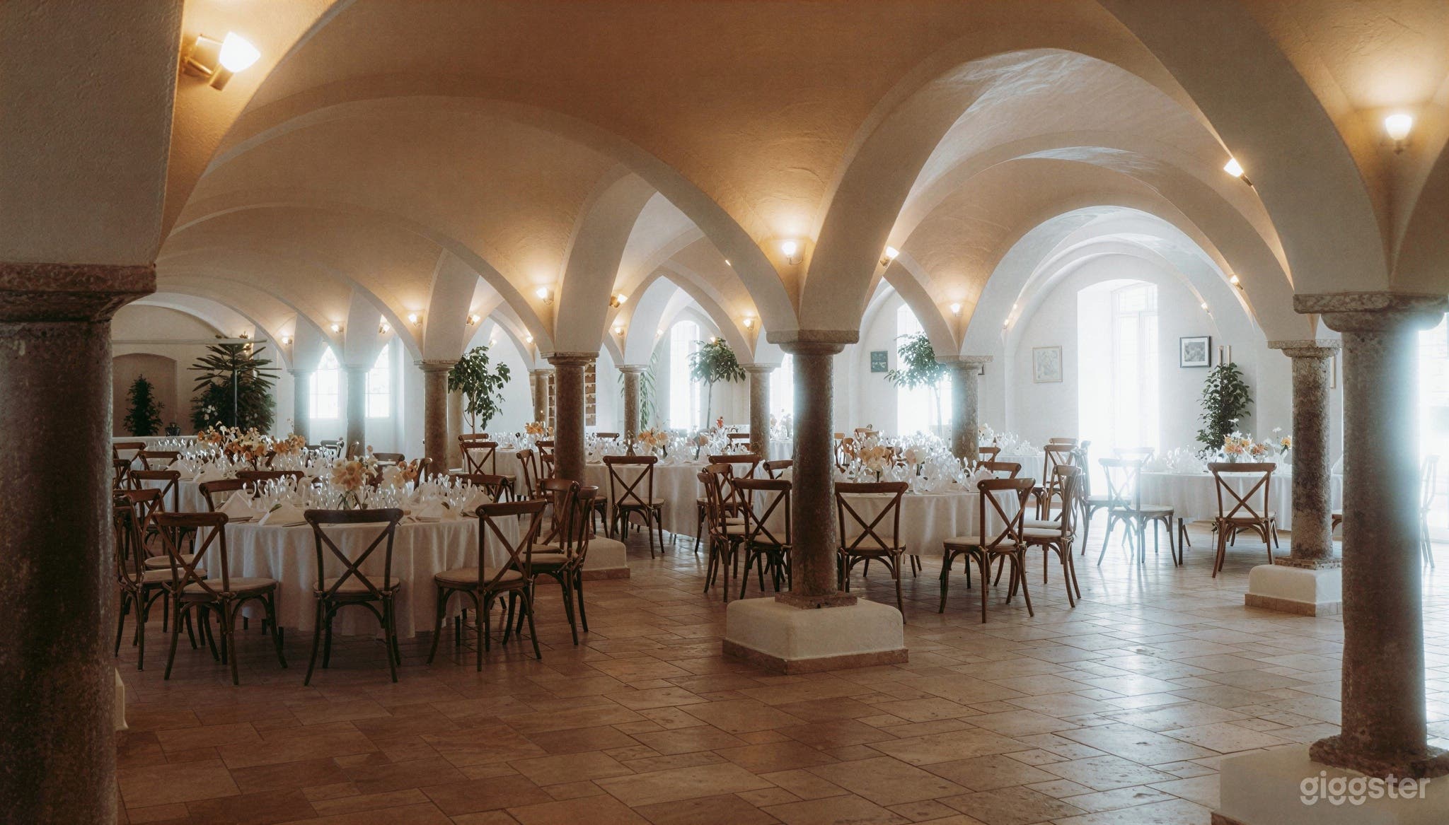 Historische Gewölbte Halle in einem charmanten Landgut Foto 3