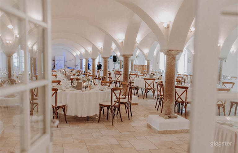  Historische Gewölbte Halle in einem charmanten Landgut 