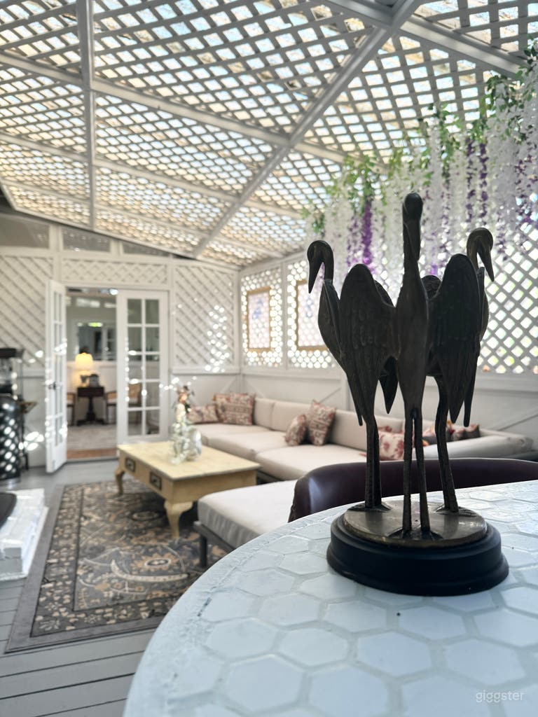  Beautiful 1930s Old Hollywood Gem- For Productions 