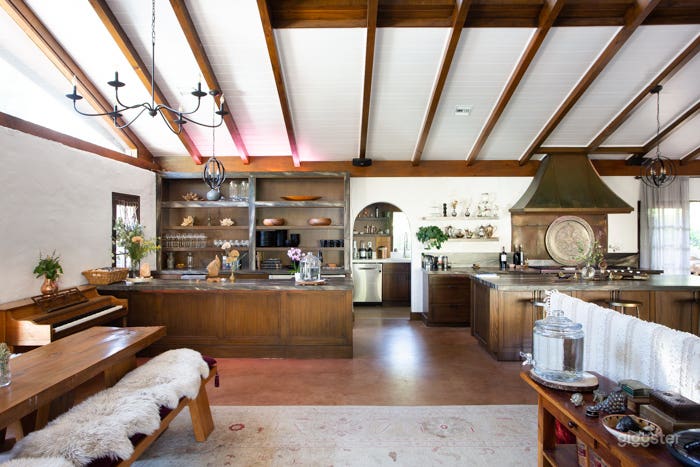  Enchanted Forest & Bungalows 