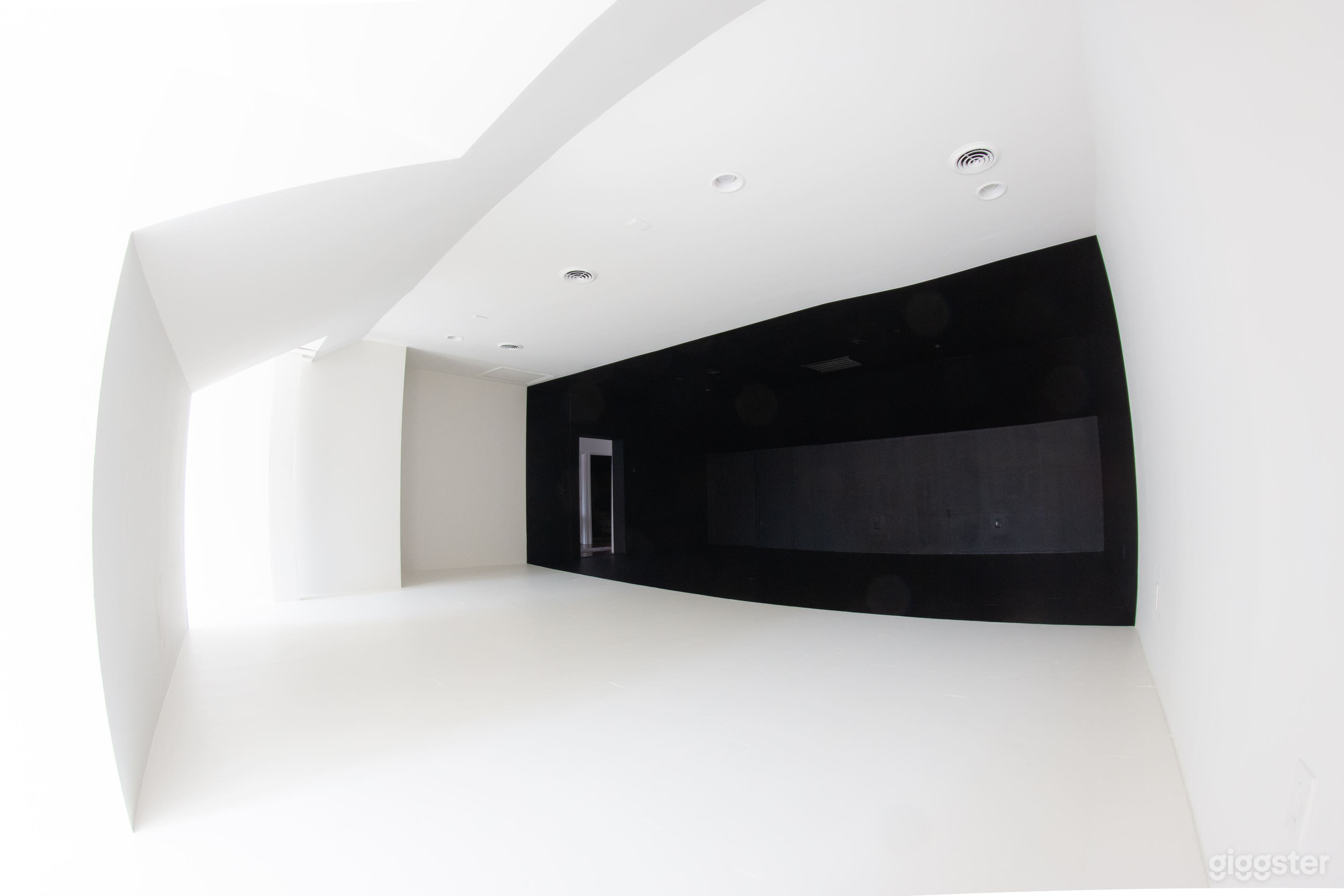 Black + White Photo Studio Photo 1