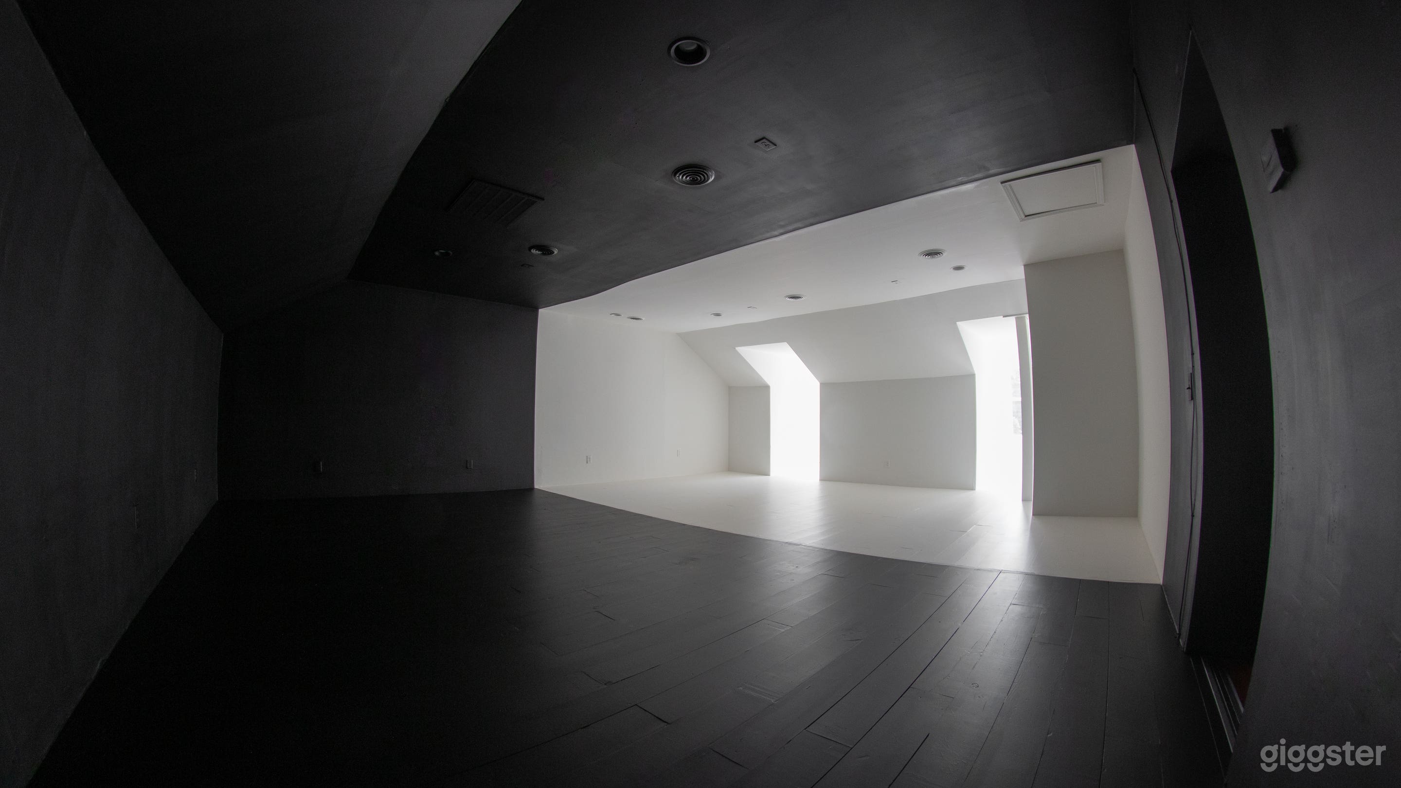 Black + White Photo Studio Photo 2