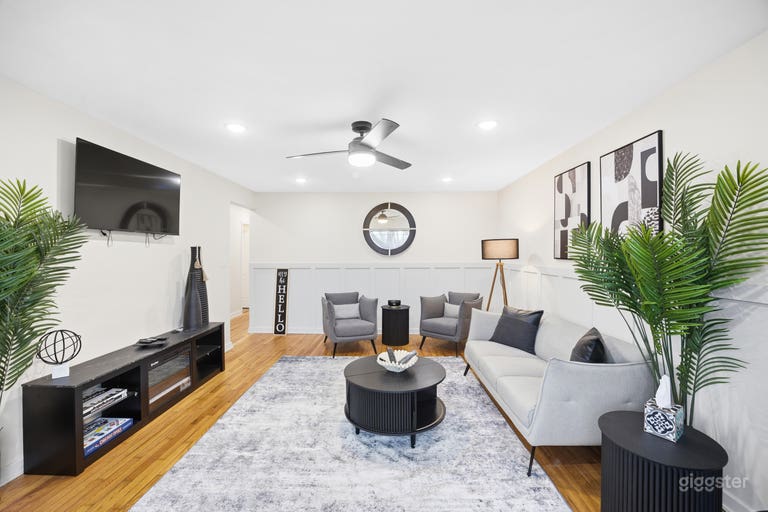  Modern Chic Meets Secluded Serenity:The Ultimate Chi Retreat 