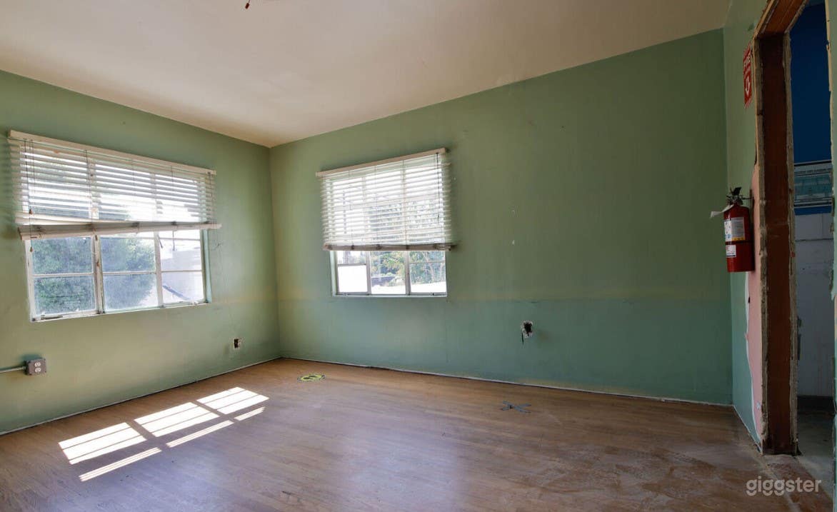 Bright and Barren Space for Filming Photo 2