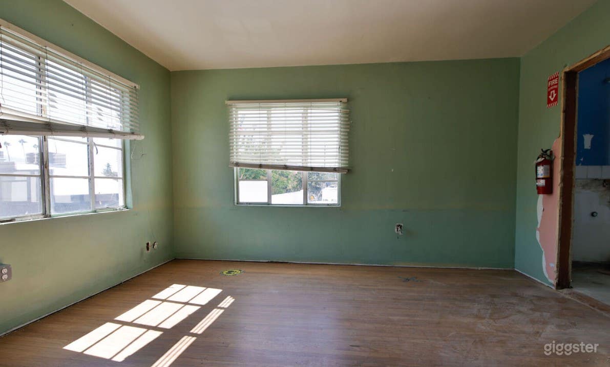 Bright and Barren Space for Filming Photo 3