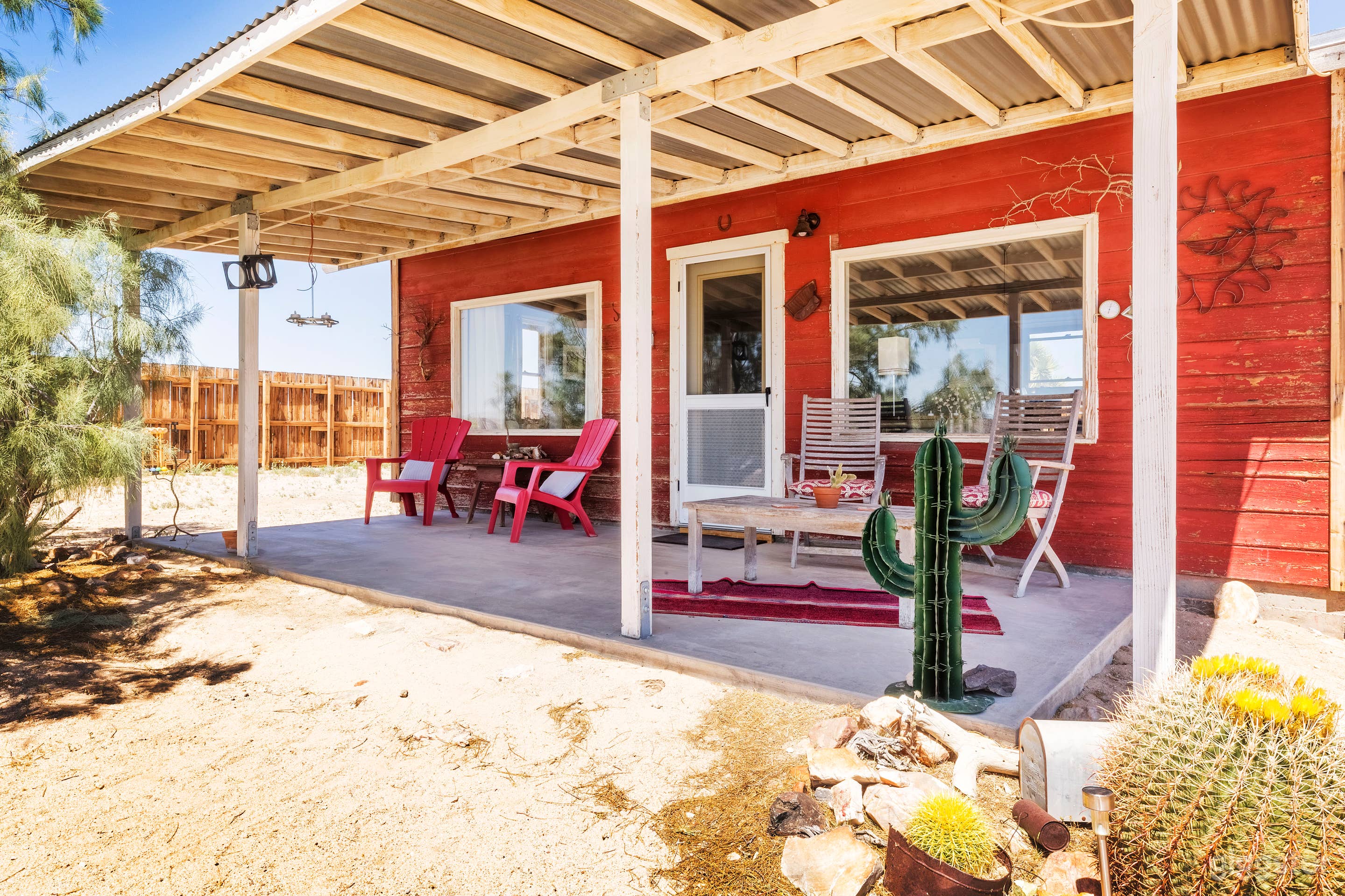 Exterior Of Cabin &amp; Front Porch