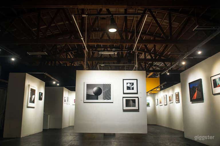  as you walk in this is the layout of gallery 